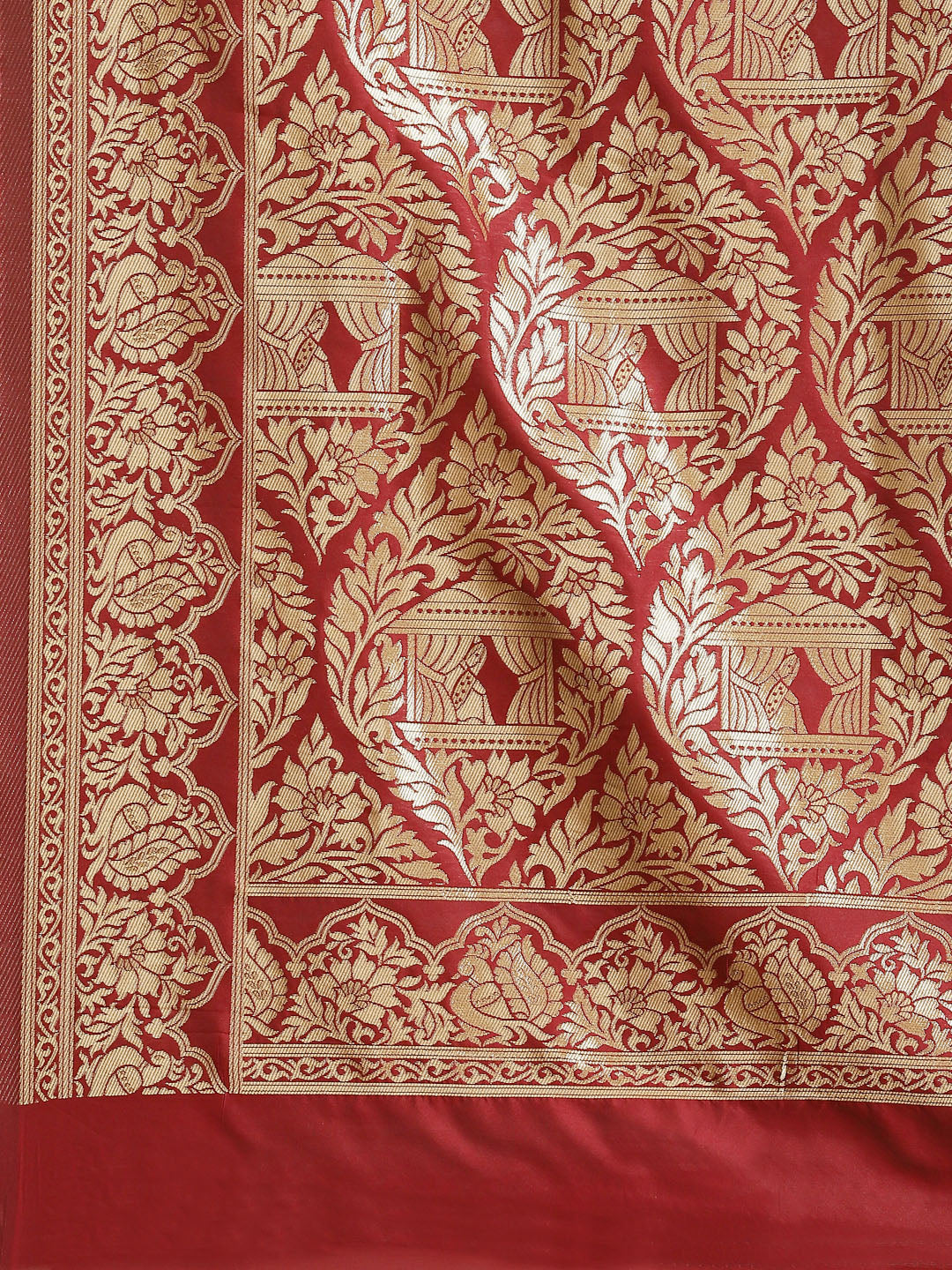 Ombre Resham & Zari weaving Saree with Wedding Procession Doli Motifs