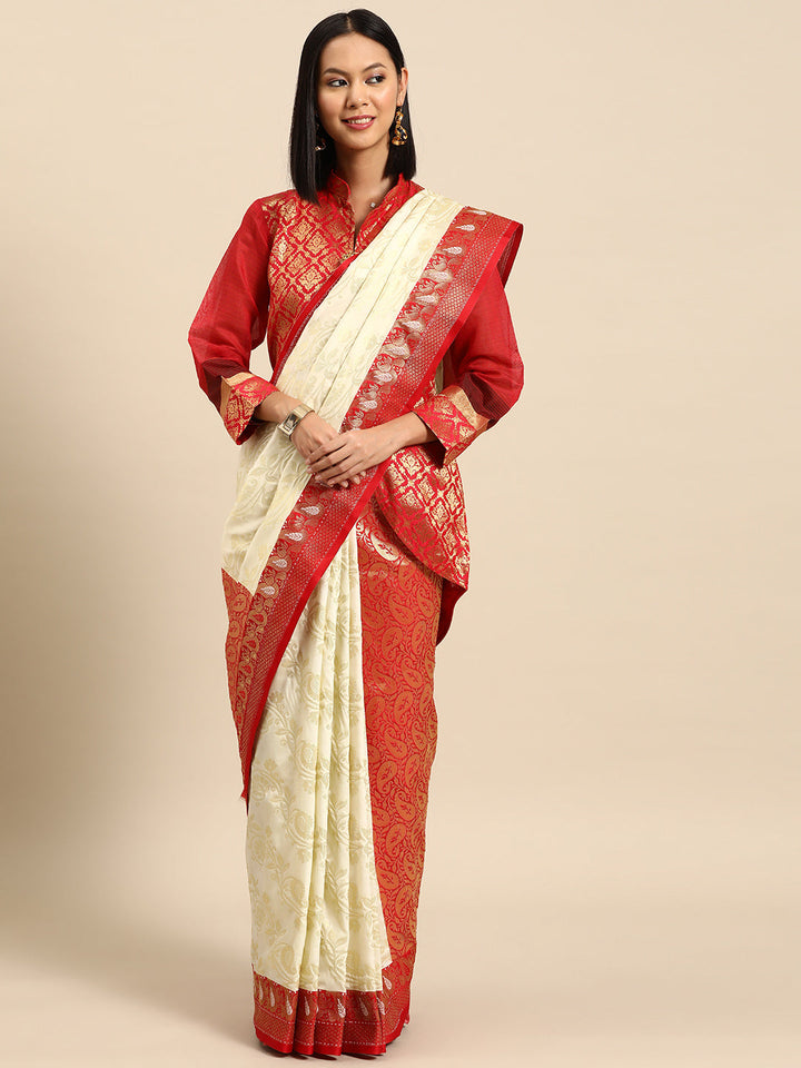 Off-White Paisley Zari Hand Woven Bengali Style Saree & Red Border