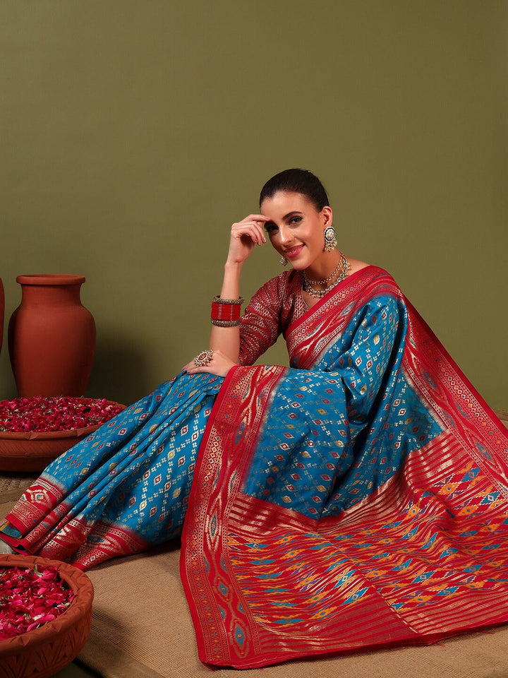 Rich Ikat Pochampally Silk Saree with Meenakari Weaving & Contrast Border