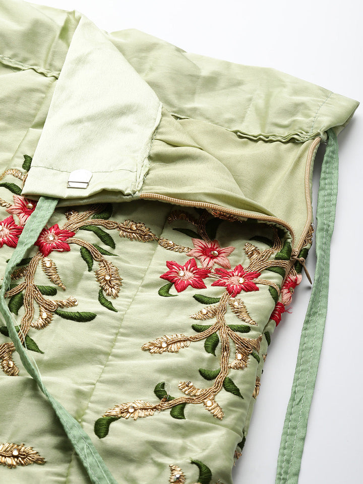 Semi-stitched Lehenga set with floral embroidery