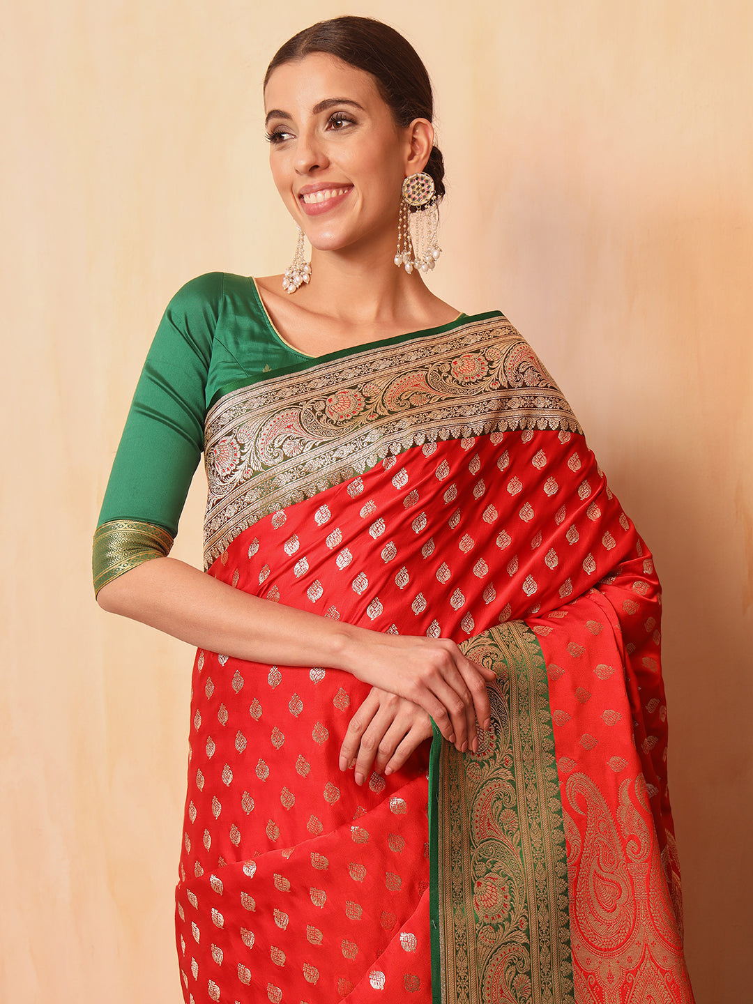 Kanjeewaram Banarasi Silk Half and Half pattern Saree