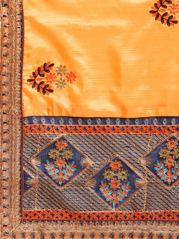 Textured Silk Saree with Resham Zari Embroidery and Rich Border Pallu