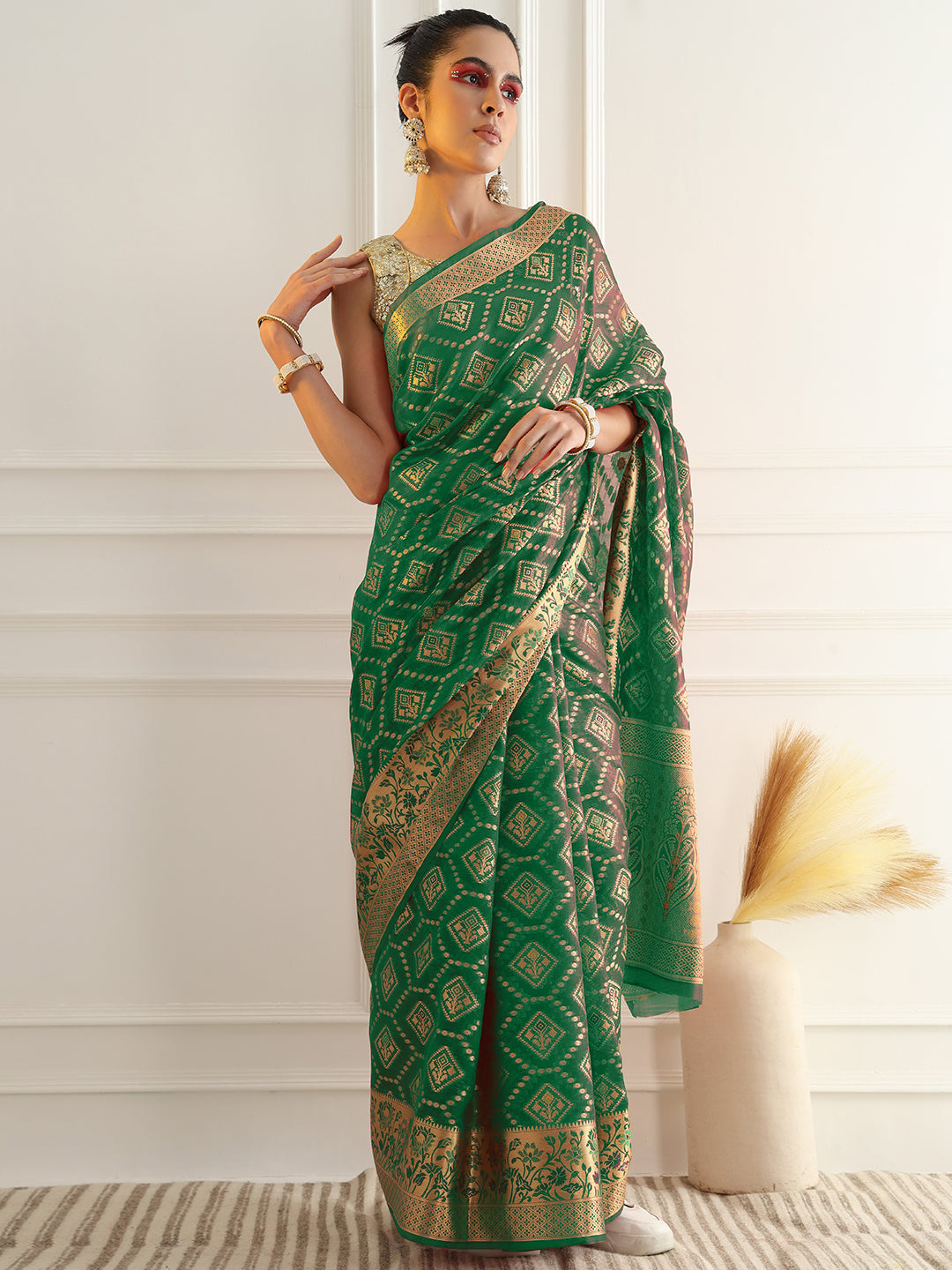 Chanderi Silk Resham & Zari Woven Meenakari Saree