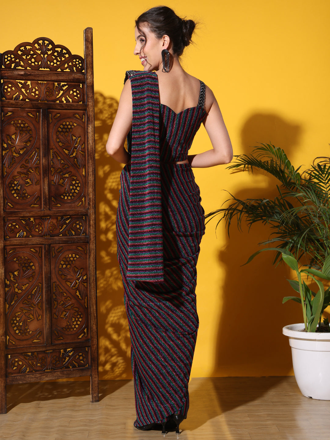 Pre-stitched Light Weight Saree with Leheriya Striped Pattern