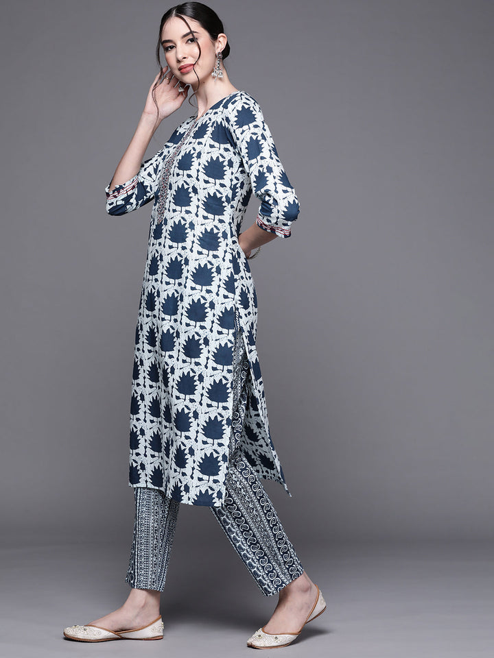 Cotton Batik Print Kurta Set with Bandhani Dupatta