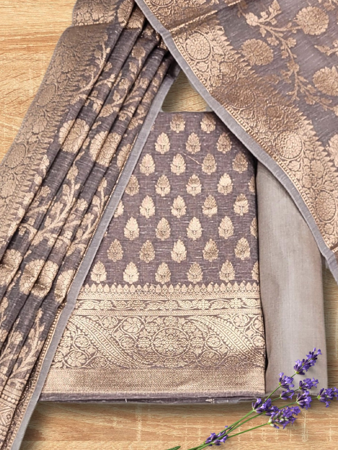 Banarasi Handloom Jute Silk Dress Material with Slub Weave & Tasseled Dupatta