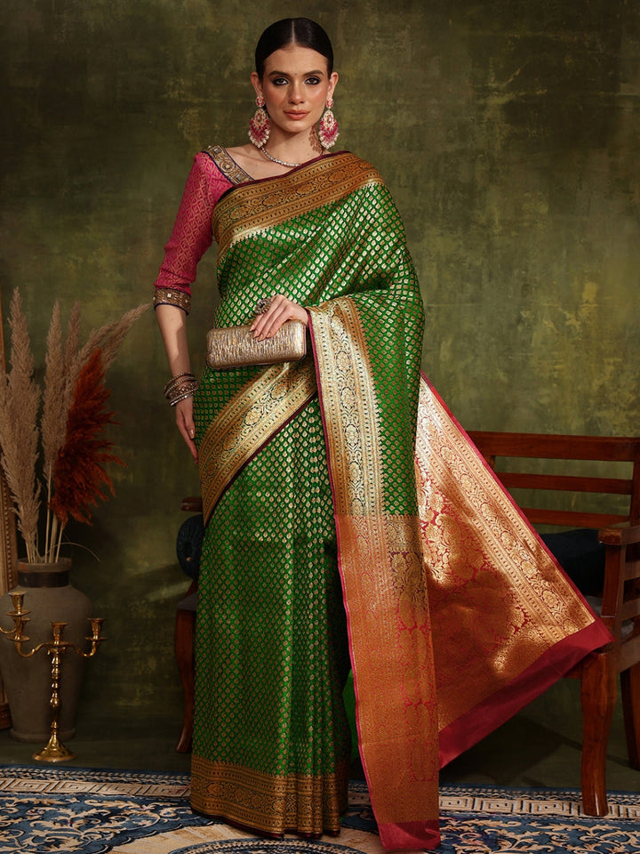 Traditional Handloom Banarasi saree with Intricate Zari Weaving
