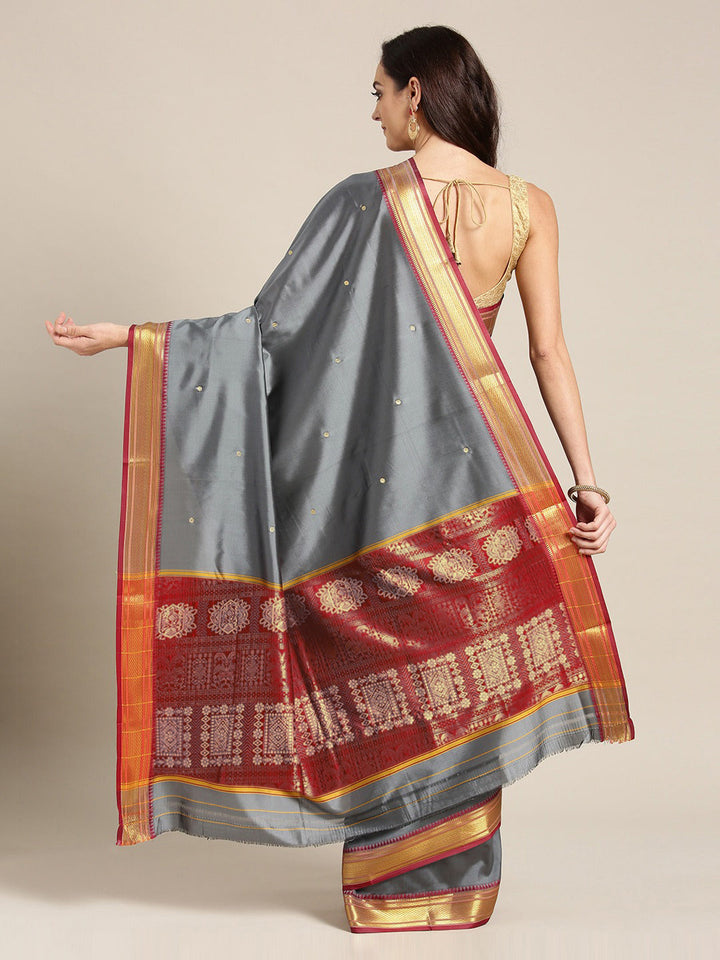 Narayanpet Grey Silk saree with Zari Contrast Border & Temple Pallu