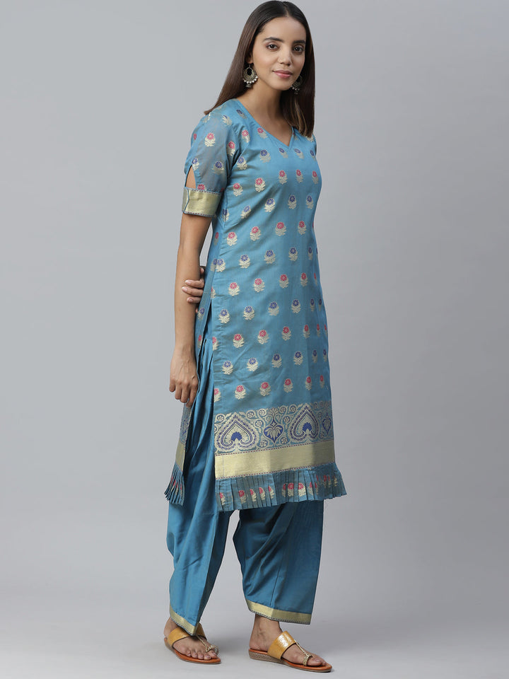 Handloom Chanderi Kurta Set with Resham Weave Paisley Pattern & Banarasi Dupatta