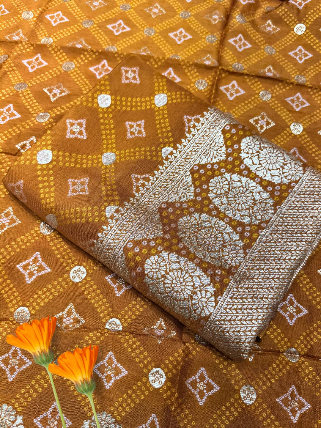 Bandhani Tye-Dye Print Dress Material with Zari Weaviing and Gharchola pattern