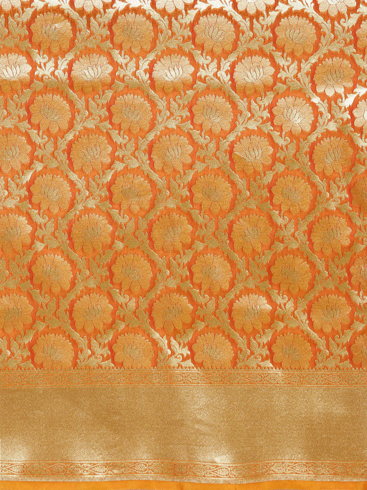 Kanjiwaram Silk Saree with Intricate Zari Floral Weaving