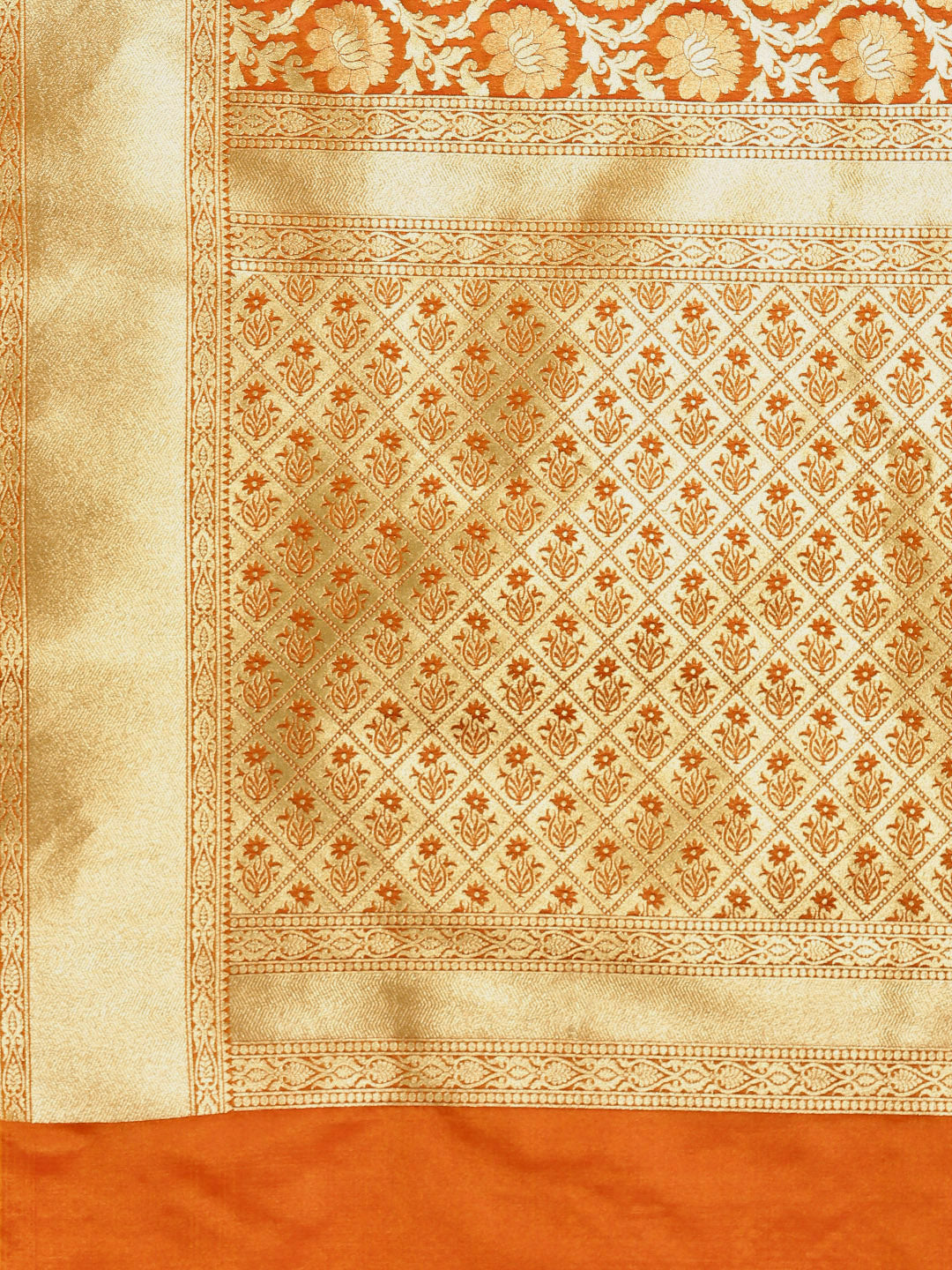 Kanjiwaram Silk Saree with Intricate Zari Floral Weaving