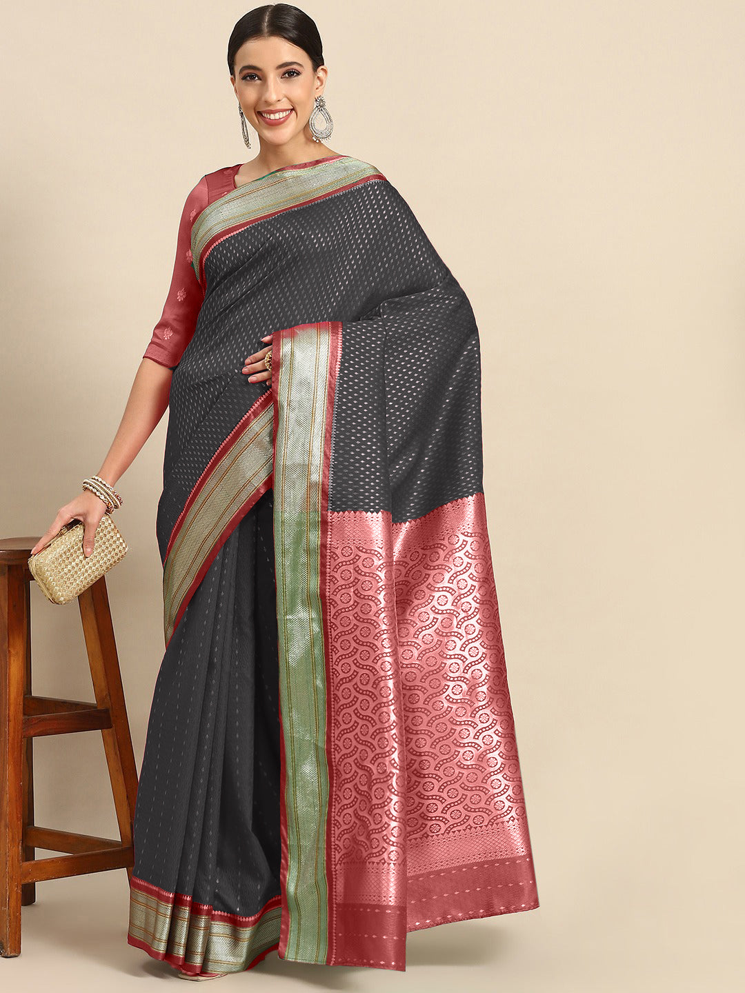 Grey Resham & Zari Jamdani Weaving Banarasi Handloom Silk Saree