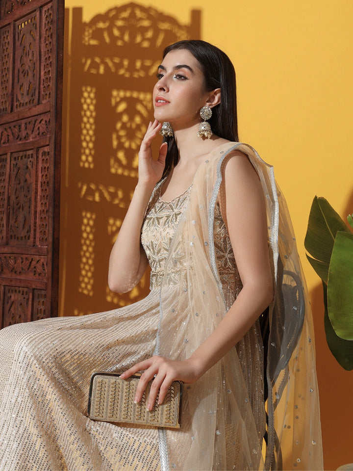 Mermaid Sequin Embellished Cocktail Gown with Floral Motifs