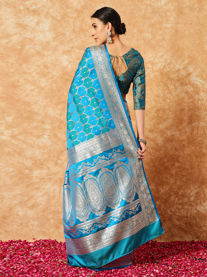 Two- Shaded Zari Resham Woven Banarasi Traditional Handloom Silk Saree