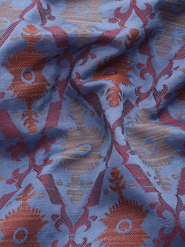 Blue Resham Thread Woven Silk Saree With Golden Zari Border