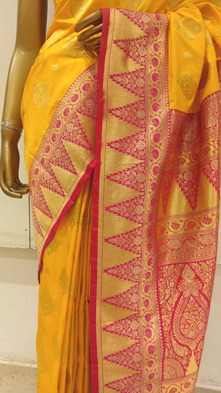 Chhabra 555 Yellow Banarasi Silk Traditional Saree Embellished With Contrast Pallu & Border