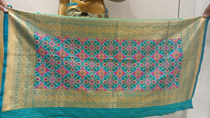 Chhabra 555 Green Banarasi Silk Blend Ethnic Saree Embellished With Bold Border