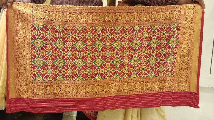 Chhabra 555 White Bengali Style Silk Blend Ethnic Saree Embellished With Temple Border