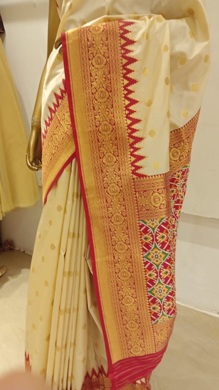 Chhabra 555 White Bengali Style Silk Blend Ethnic Saree Embellished With Temple Border
