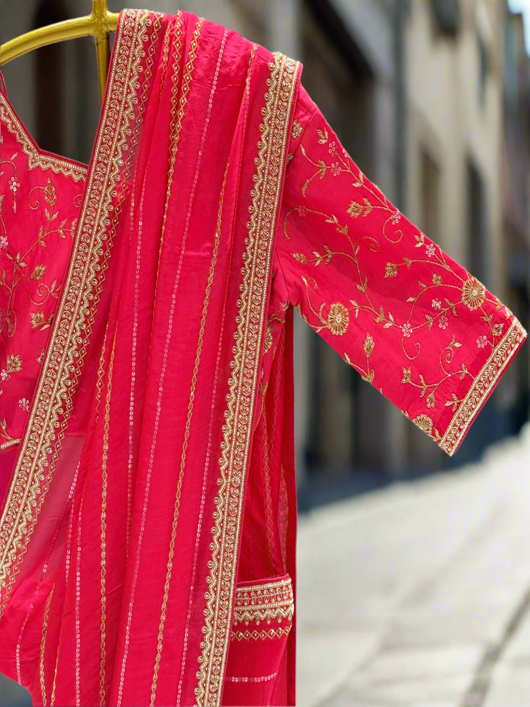 Bright Pink Tissue Saree
