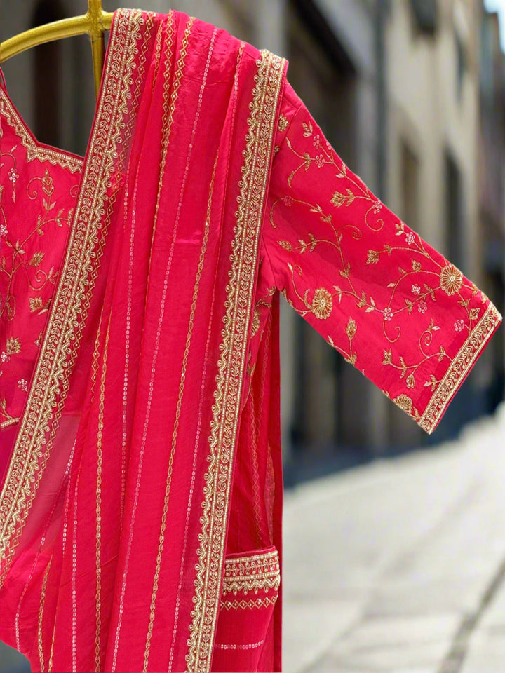 Bright Pink Tissue Saree