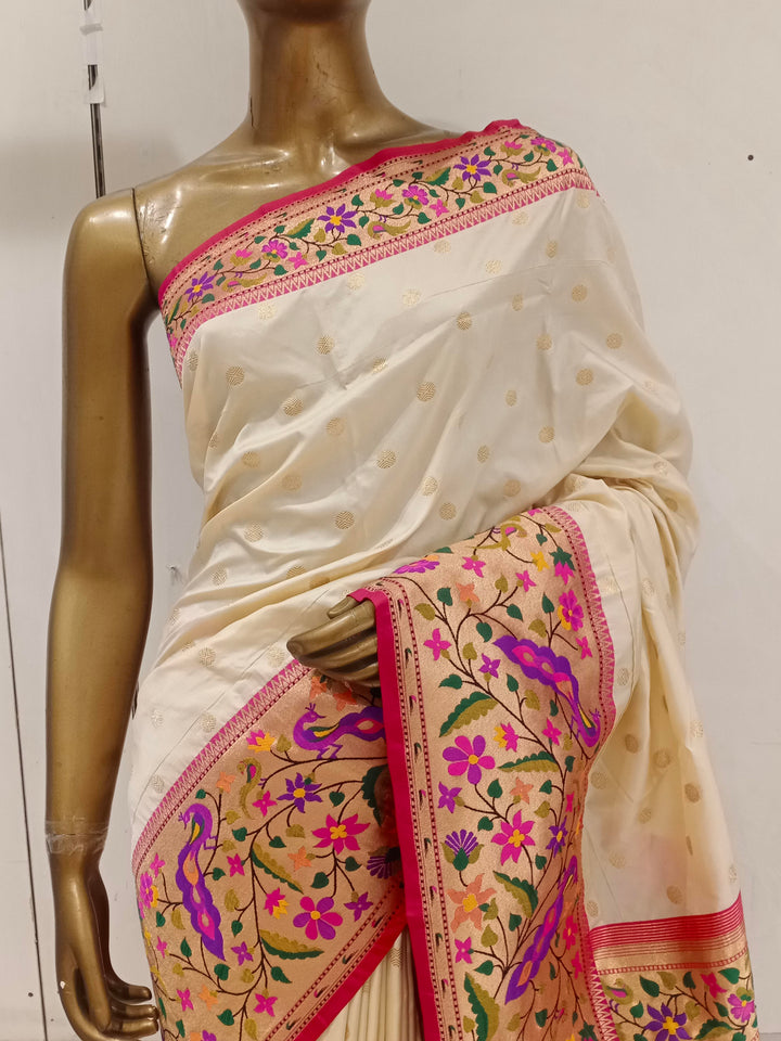 Chhabra 555 Off White Bright Zari Embellished Silk Blend Saree With Contrast Border & Pallu