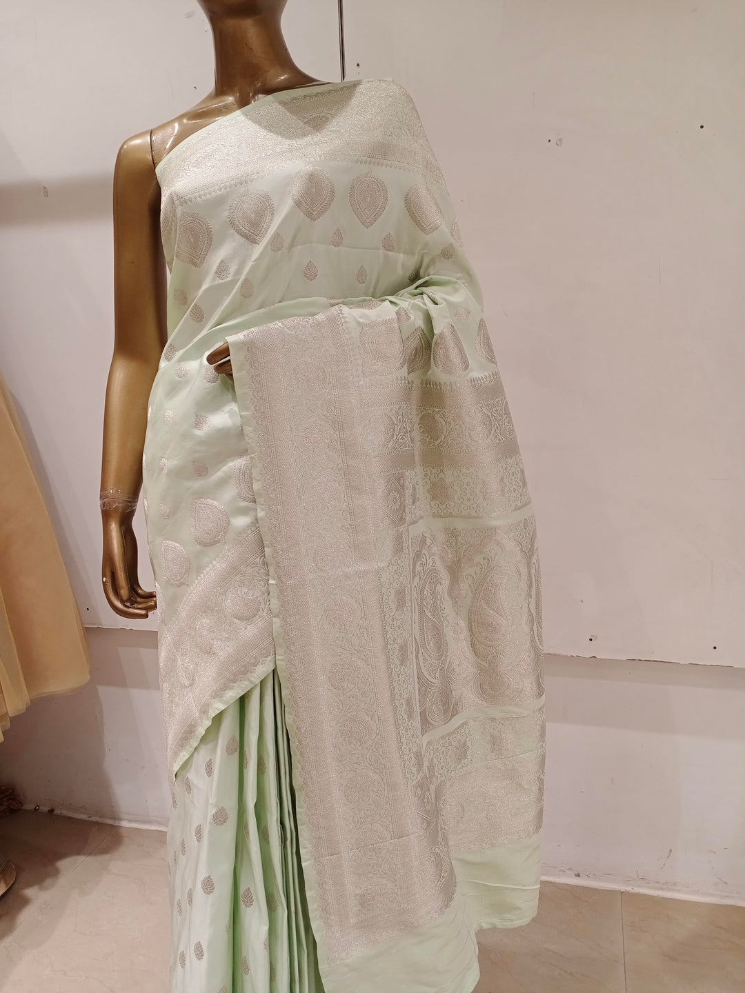 Chhabra 555 Pastel Green Zari Embellished Heavy Kanjeewaram Saree