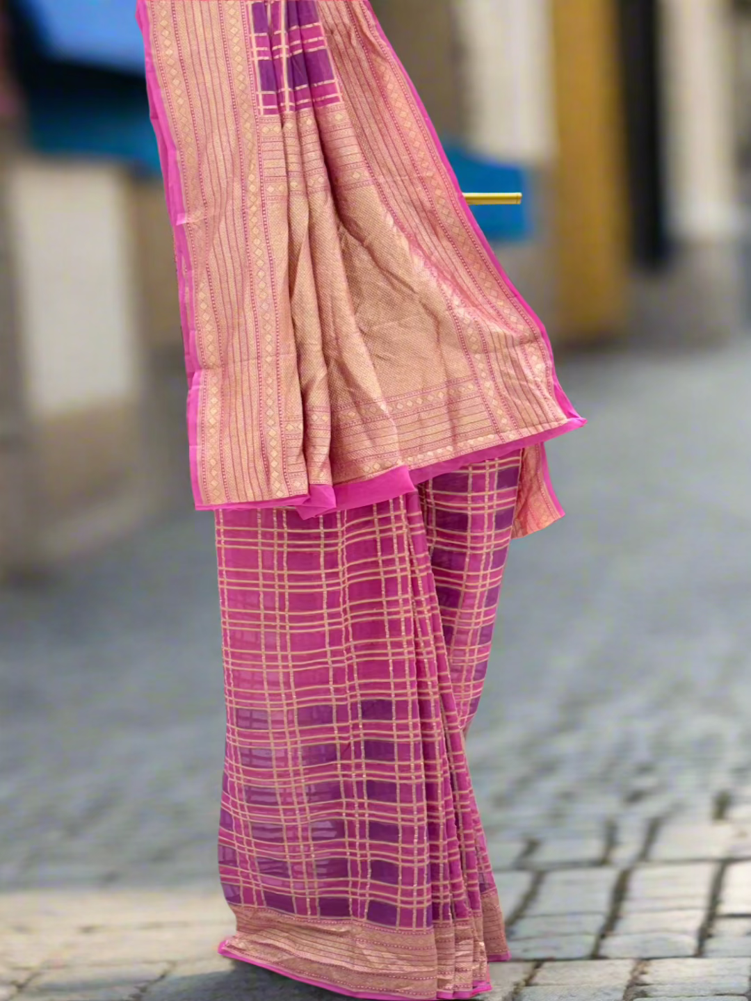 Dual Tone Pink and Purple Georgette Saree