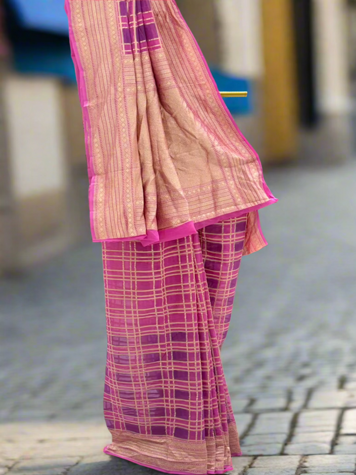 Dual Tone Pink and Purple Georgette Saree