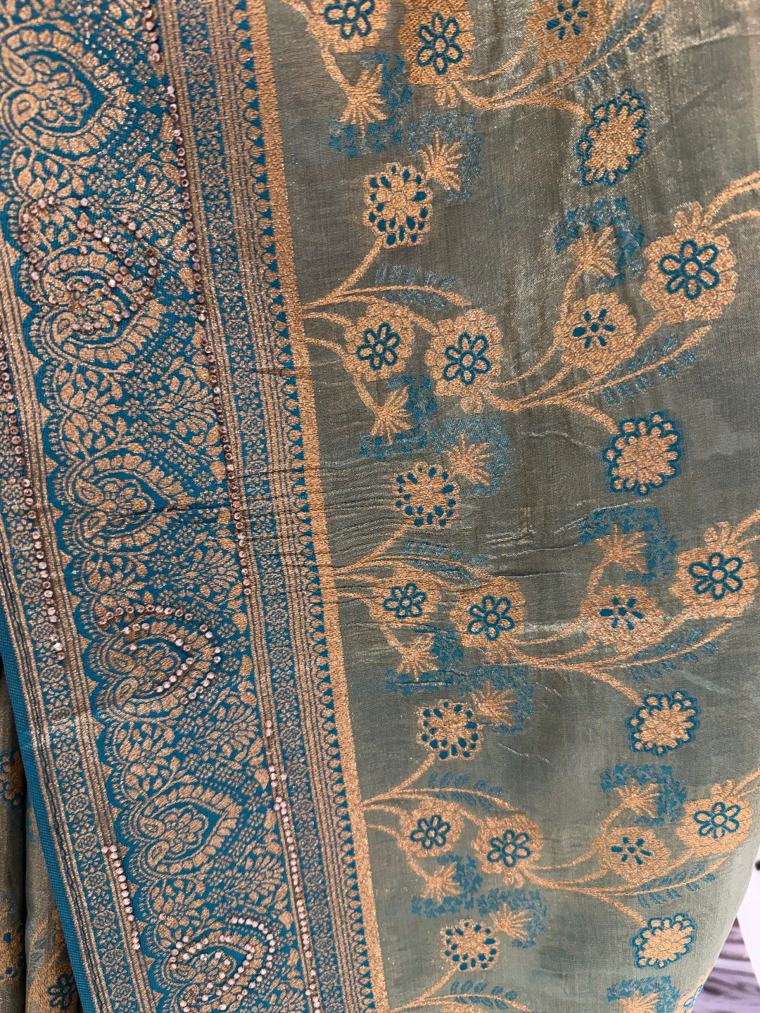 Green Art Silk Floral Saree