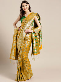 Chhabra 555 Handloom Banarasi Silk saree with Zari Meenakari weaving and matching Tasseled Dupatta
