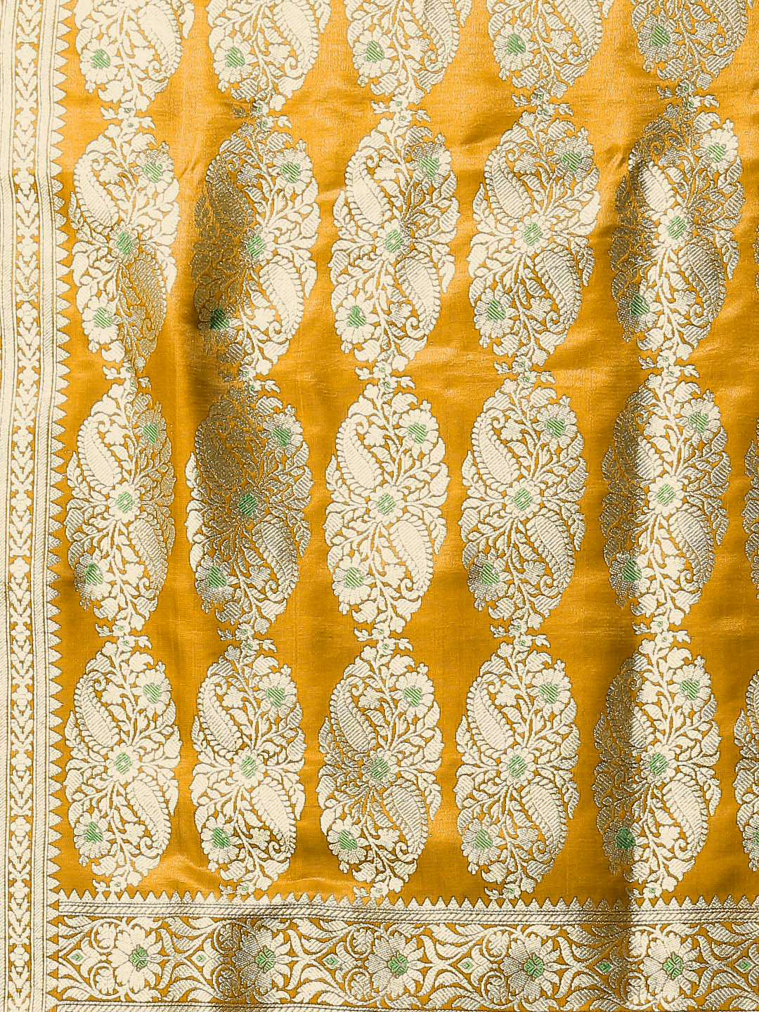 Handloom Banarasi Silk saree with Zari Meenakari weaving and matching Tasseled Dupatta