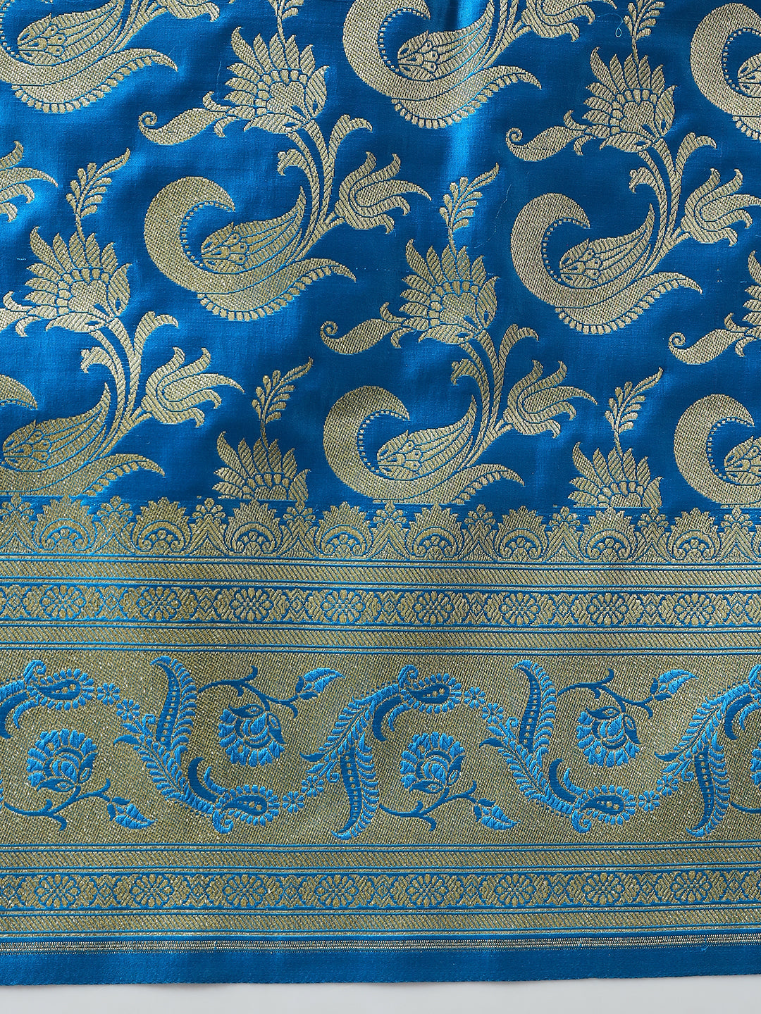 Burgundy Banarasi Pure Silk Traditional Saree & Contrast Border