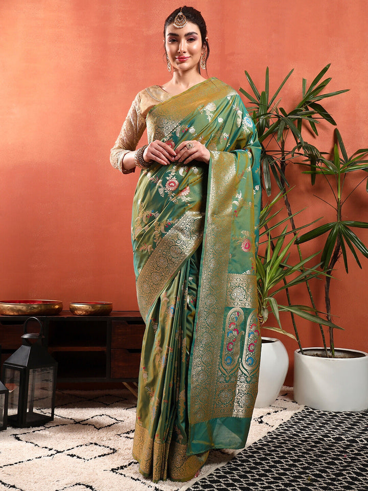 Traditional Banarasi Silk Saree with Intricate Ethnic Motifs Gold & Silver Zari Weaving