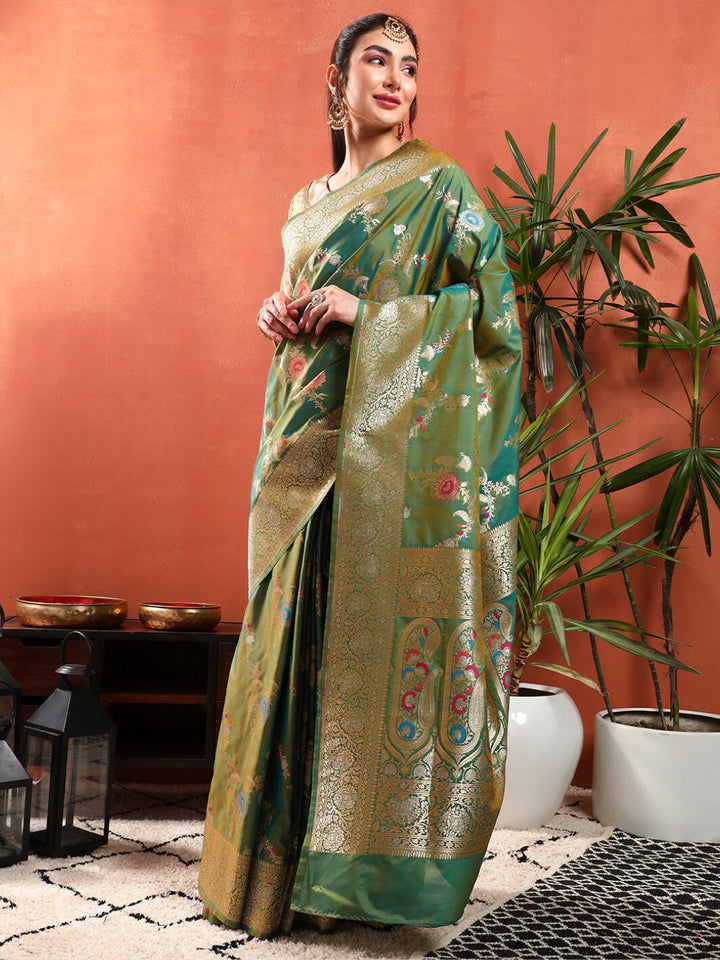 Traditional Banarasi Silk Saree with Intricate Ethnic Motifs Gold & Silver Zari Weaving