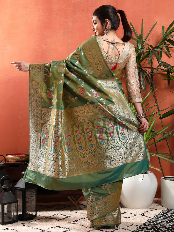 Traditional Banarasi Silk Saree with Intricate Ethnic Motifs Gold & Silver Zari Weaving