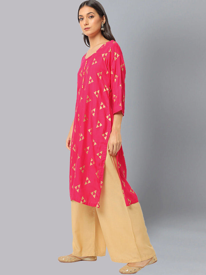 Geometrical Pattern Foil Print Kurta Pallazo Set
