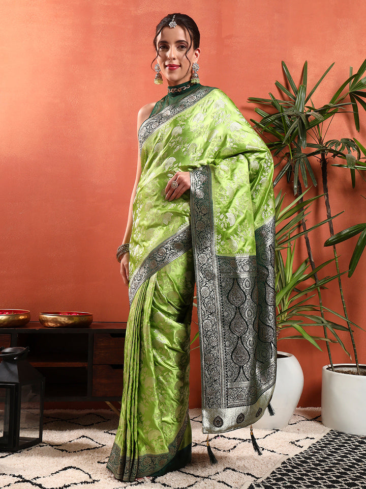 Banarasi Intricate Floral Motifs Zari Woven Contemporary Handloom Satin Silk Saree