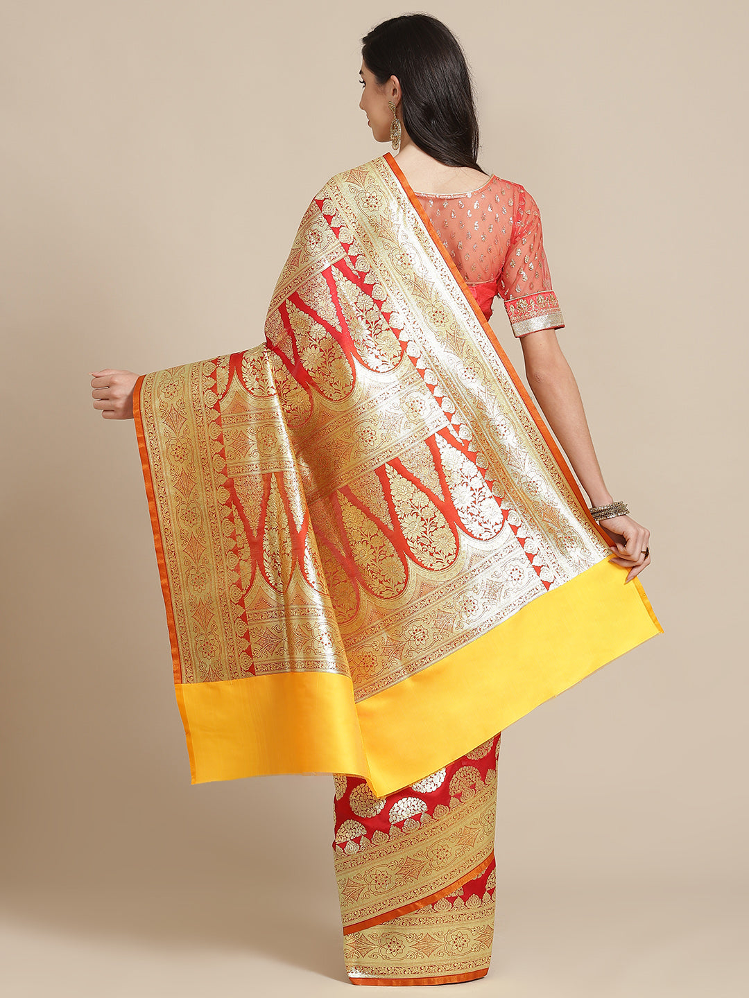 Red Kanjeevaram Wedding Silk Saree With Mustard Contrast Pallu