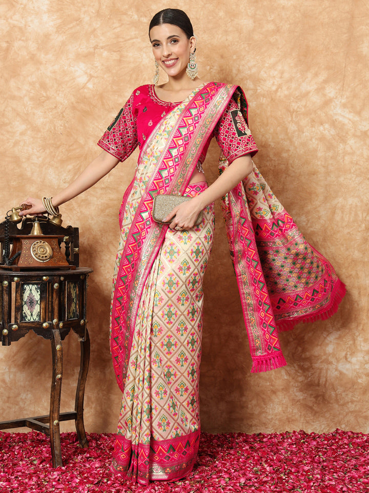 Chhabra 555 Banarasi Handloom Ivory Silk Saree with Jamdani Bandesh Geometrical Weaves