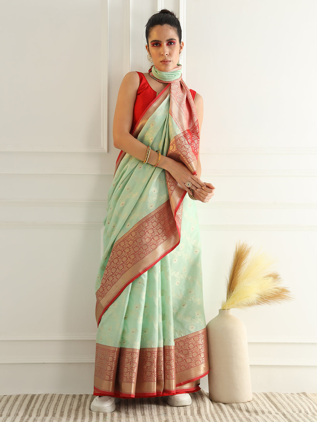 Colorblocked Banarasi Silk Saree with Meenakari Zari Floral Motifs