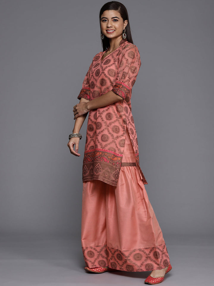 Banarasi Weaves Unstitched Dress Material Set With Handloom Dupatta