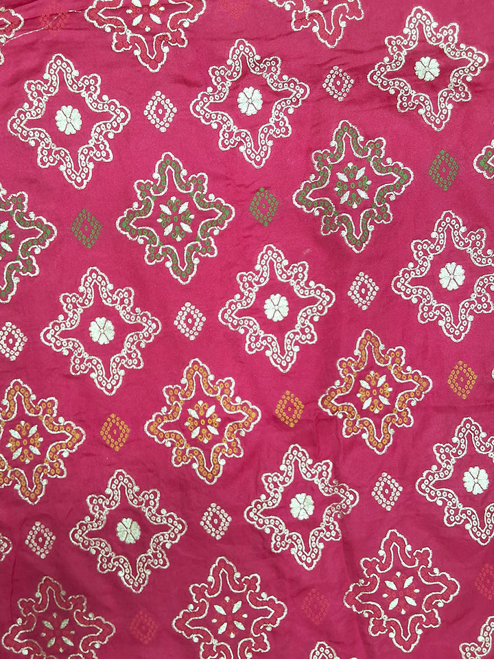Rani Pink Zari Woven Geometric Saree with Motif Pallu