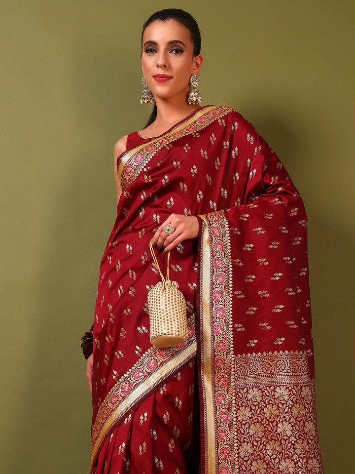 Banarasi Zari Woven Traditional Handloom Silk Saree with Intricate Floral Motifs