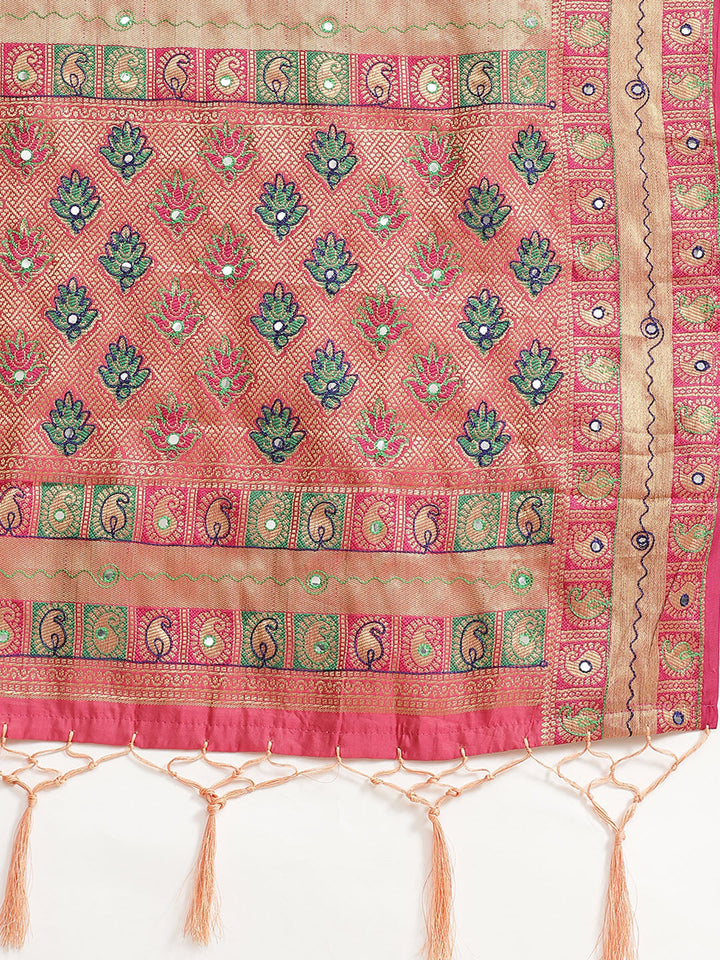 Banarasi Jamdani inspired Paisley Saree with Zari woven border and heavy Contrast Pallu