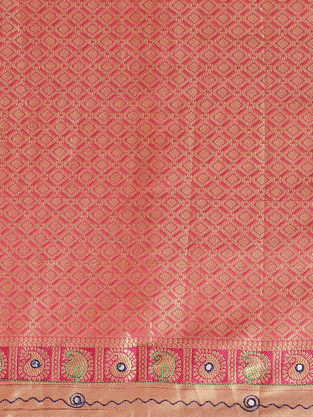Banarasi Jamdani inspired Paisley Saree with Zari woven border and heavy Contrast Pallu
