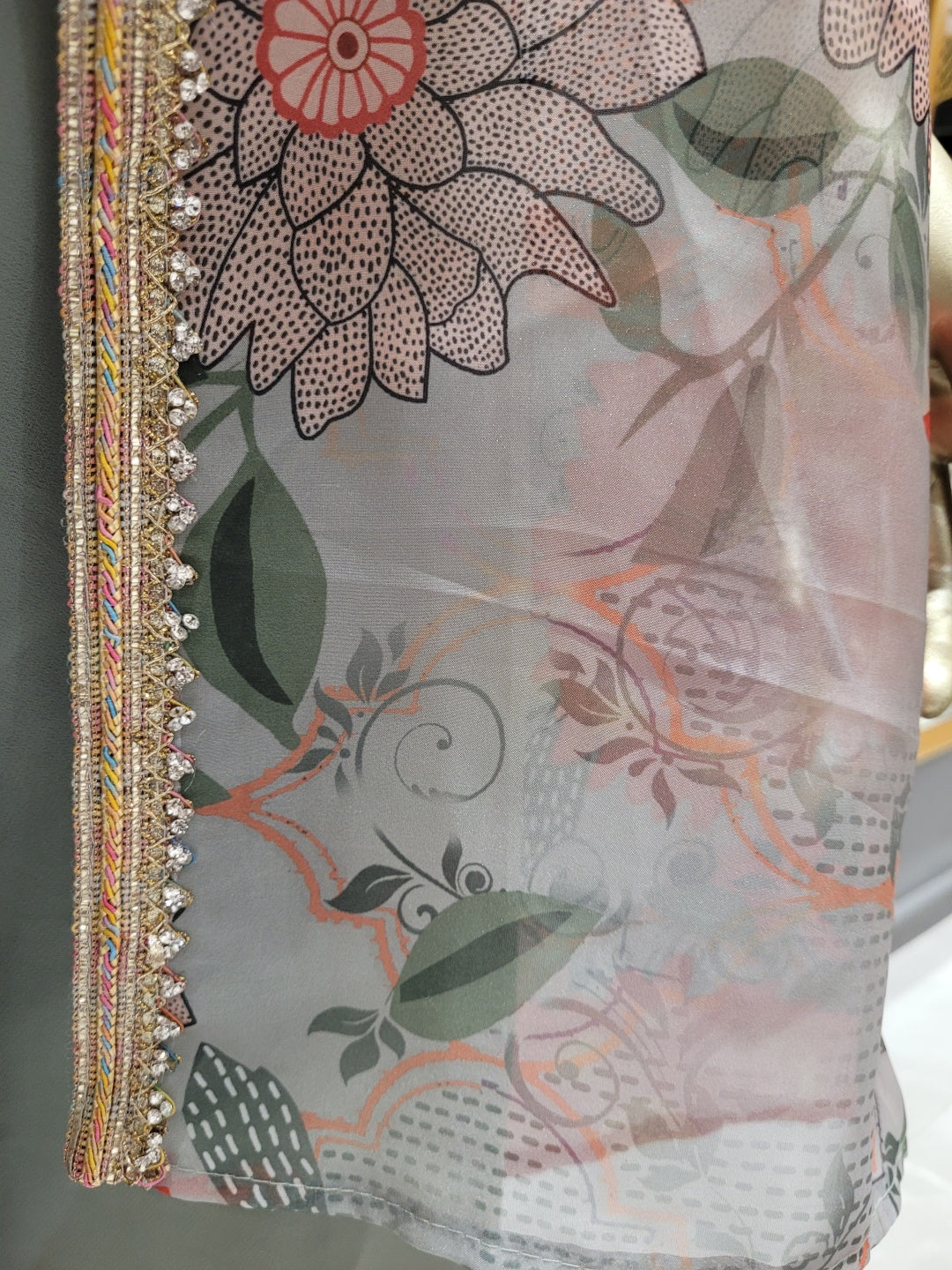 Embroidered Indo-western Pallazo Set with Scalloped Tasseled CropTop & Floral Print Cape