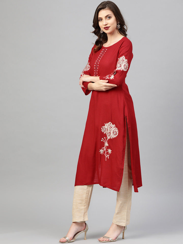 Embellished Kurta Set with Floral Resham Embroidery