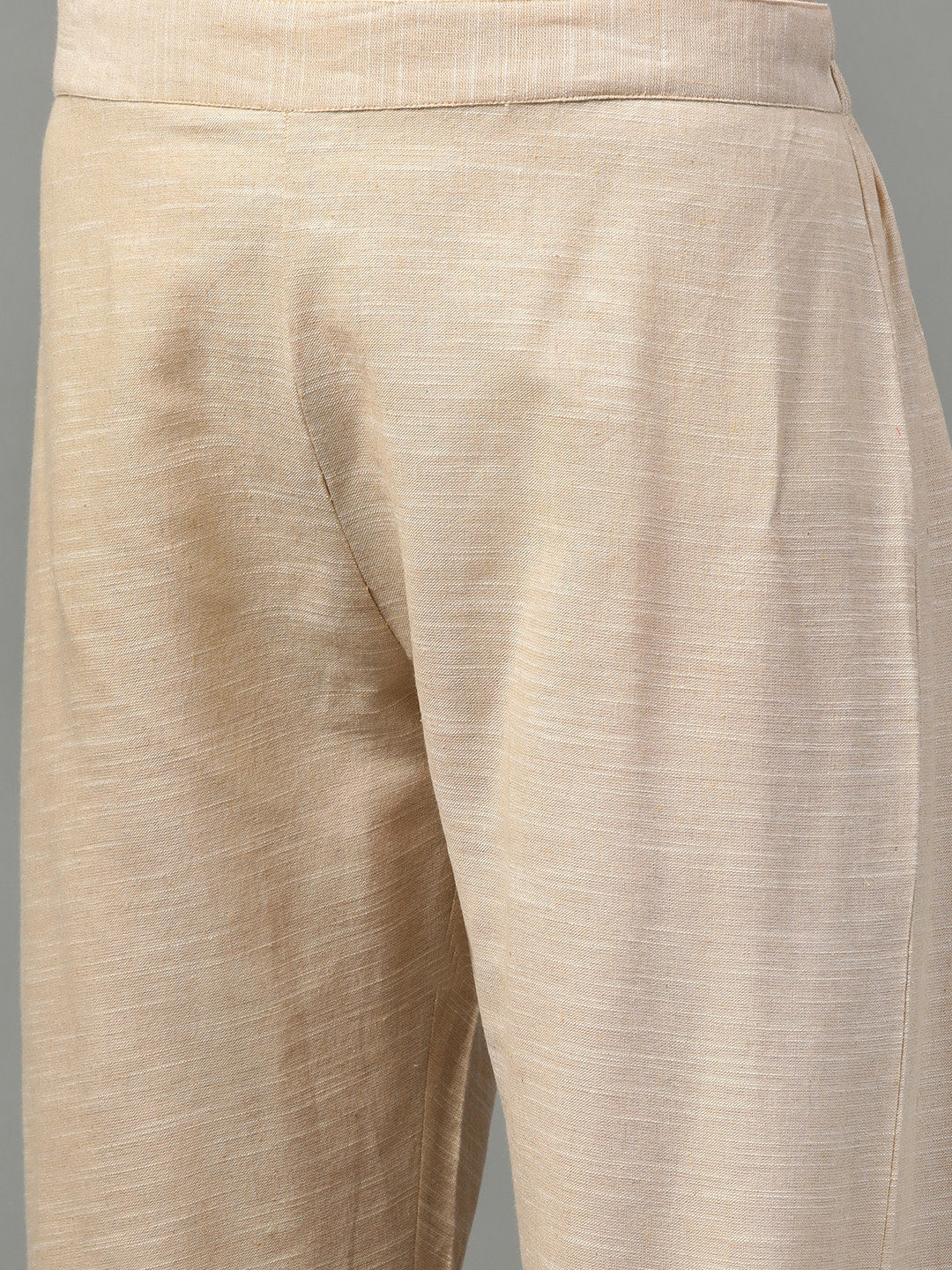 Embellished Kurta Set with Floral Resham Embroidery